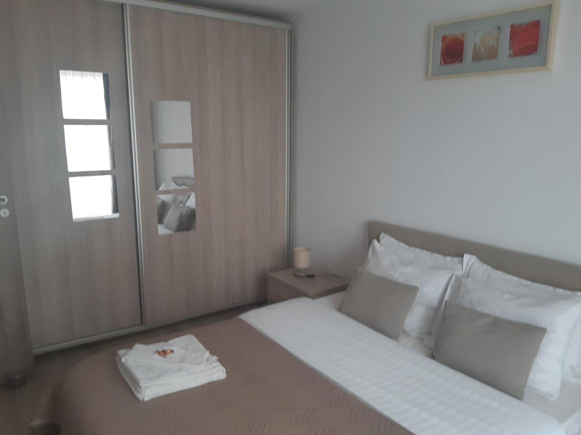Apartament Marcel - Coresi Mall Brasov Ngoại thất bức ảnh